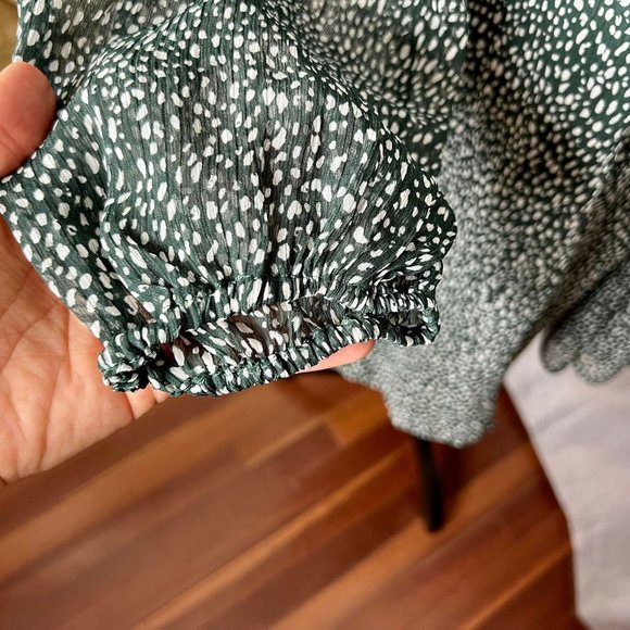 Joie Balloon Sleeve Arctic Animal Spot Green White Dress Women's Size Medium M - Picture 3 of 9